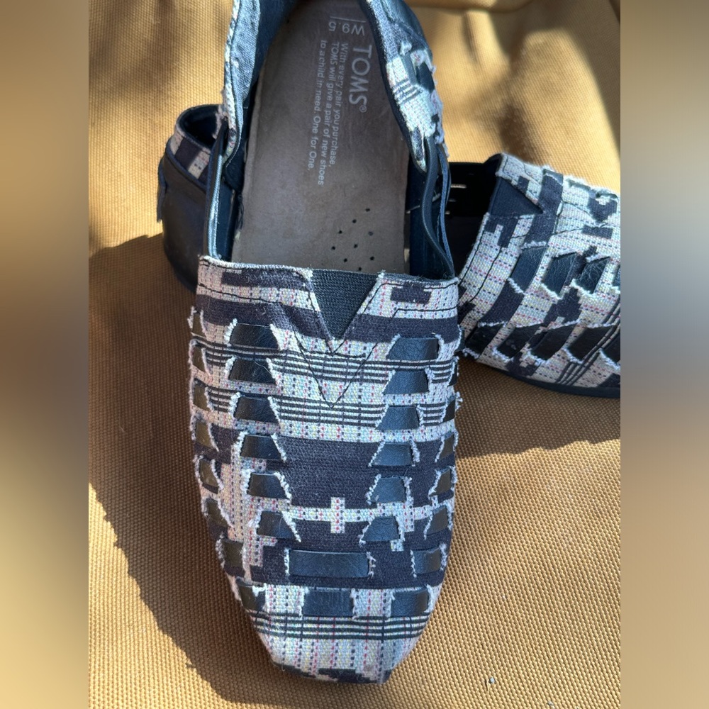 Tom’s Alpagarta Huarache Woven Multi Leather Slip on